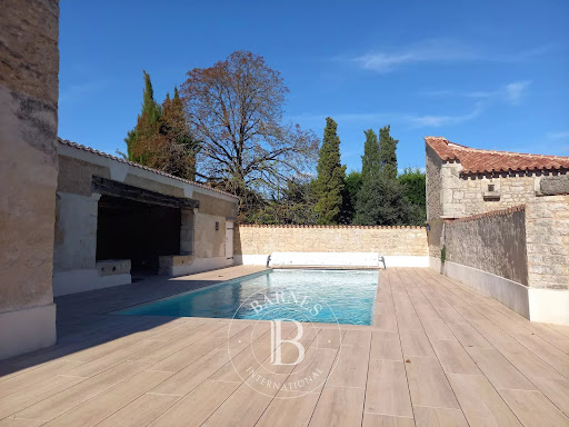 House with pool 5