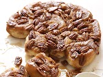 Ultimate Sticky Buns Recipe | Epicurious.com was pinched from <a href="http://www.epicurious.com/recipes/food/views/Ultimate-Sticky-Buns-106413" target="_blank">www.epicurious.com.</a>