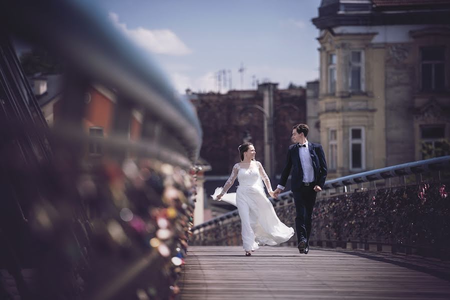 Fotografo di matrimoni Adrian Szczepanowicz (szczepanowicz). Foto del 21 giugno 2016