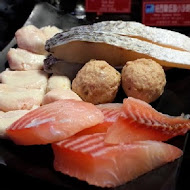 新馬辣經典麻辣鍋(峨嵋店 Plus)