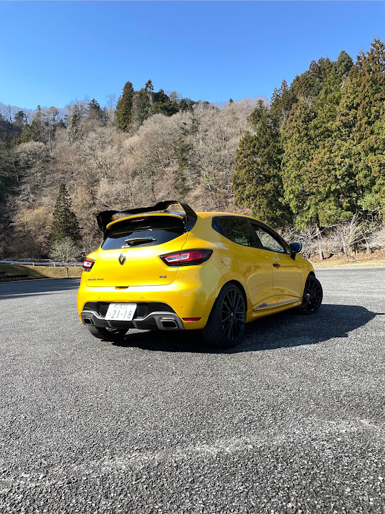 ルーテシアの小中沢駐車場・ペッパーズドライブイン・巴里苑・津久井湖駐車場に関するカスタム事例の投稿画像4枚目
