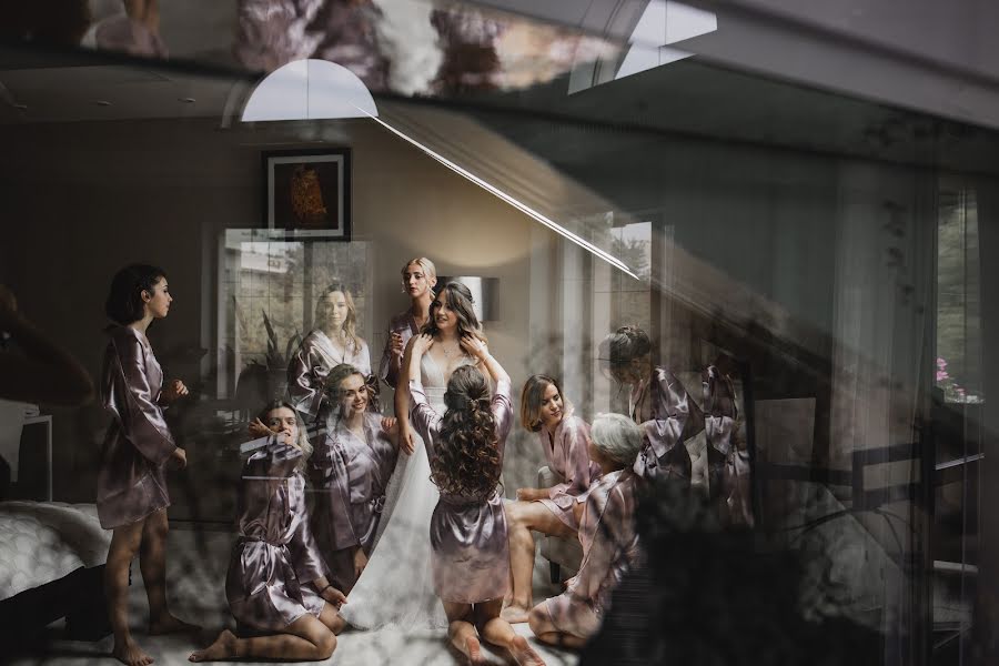 Fotógrafo de bodas Nazariy Slyusarchuk (photofanatix). Foto del 10 de septiembre 2019