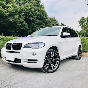 X5 xDrive 30i