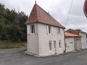 maison à Riberac (24)