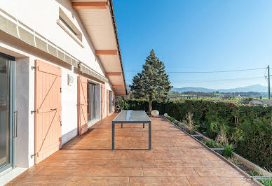 House with garden and terrace 3