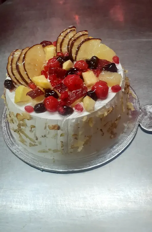 Fresh Fruit Cake