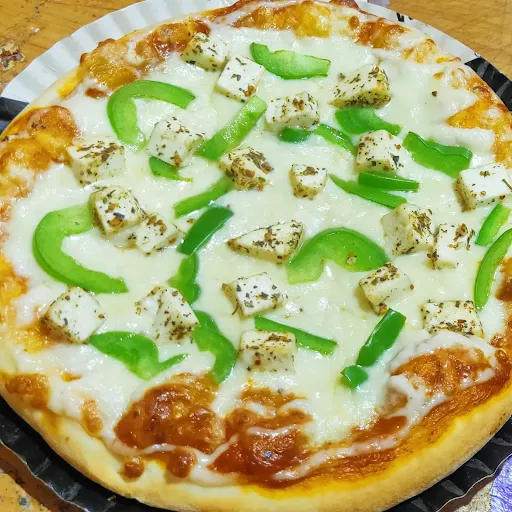 Paneer Makhani Pizza