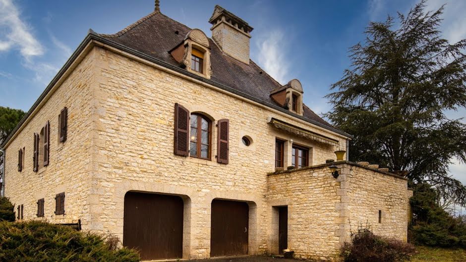 Vente maison 12 pièces 185 m² à Gourdon (46300), 299 000 €