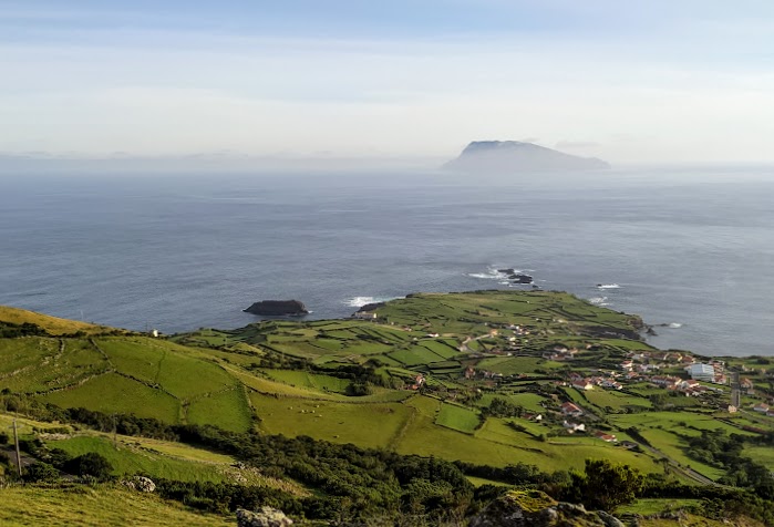 FLORES: CASCADAS Y LAGUNAS BAJO EL SOL - AZORES, 5 ISLAS POR UN PELO: PICO, SÃO JORGE, FAIAL, FLORES Y CORVO (1)