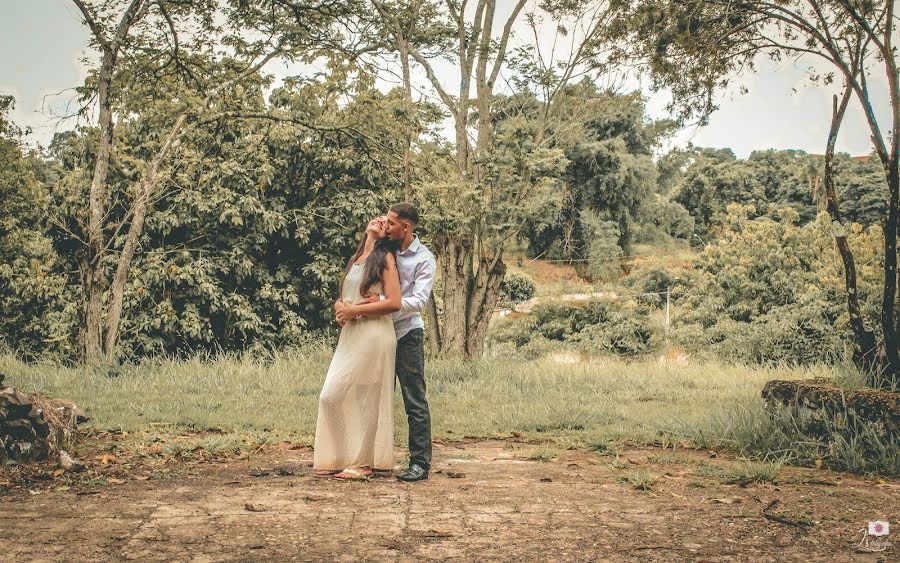 Fotografo di matrimoni Leticia Santos (leticiasantos). Foto del 11 maggio 2020