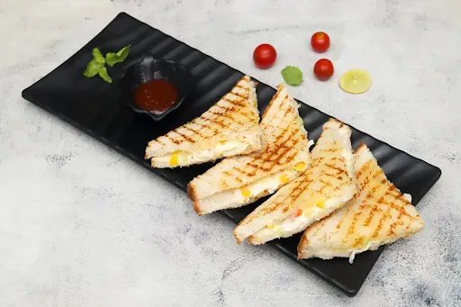 Chicken Keema Grilled Sandwich