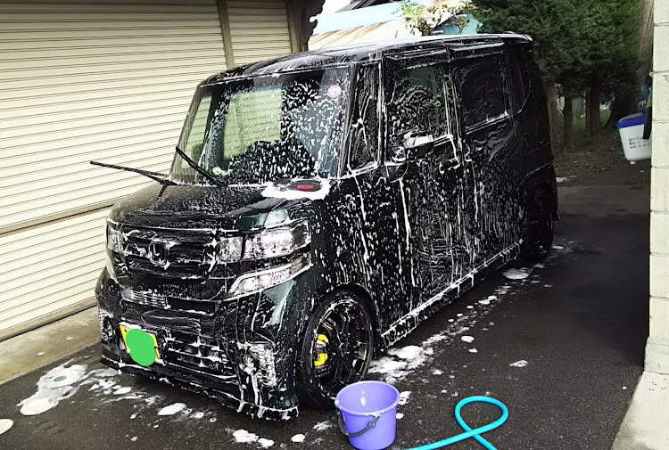 Nボックスカスタムの青箱・緑亀・洗車してピカピカ・VELENOに関するカスタム事例の投稿画像2枚目