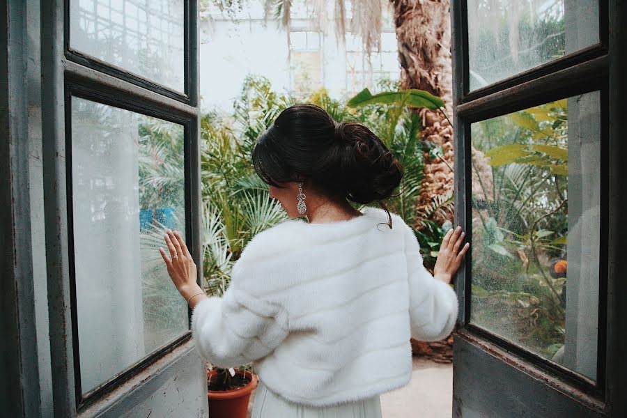 Fotógrafo de casamento Alina Verbickaya (alinaverbitskaya). Foto de 16 de abril 2018