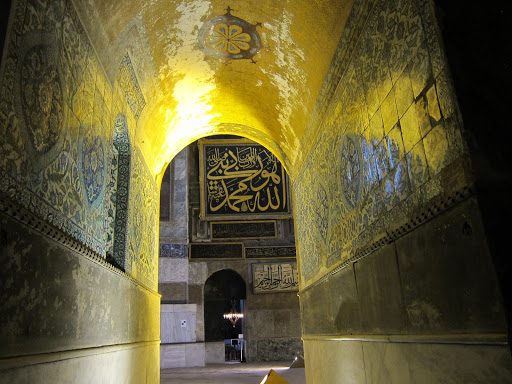 hagia-sofia-passageway.jpg - A passageway inside Hagia Sofia in Istanbul. 