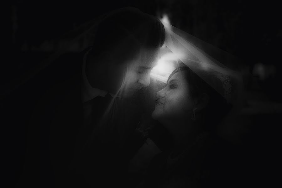 Svatební fotograf Robert Quiroga (phuskay). Fotografie z 27.dubna 2019
