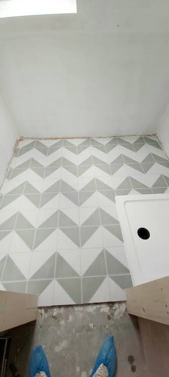 En-suite Wall and Floor tiling album cover