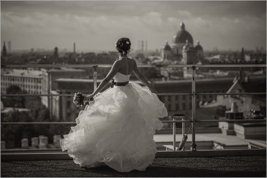 Fotógrafo de casamento Sergey Nikitin (medsen). Foto de 9 de fevereiro 2015