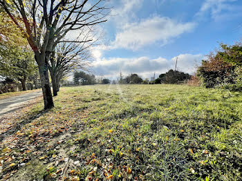 terrain à L'Isle-Jourdain (32)