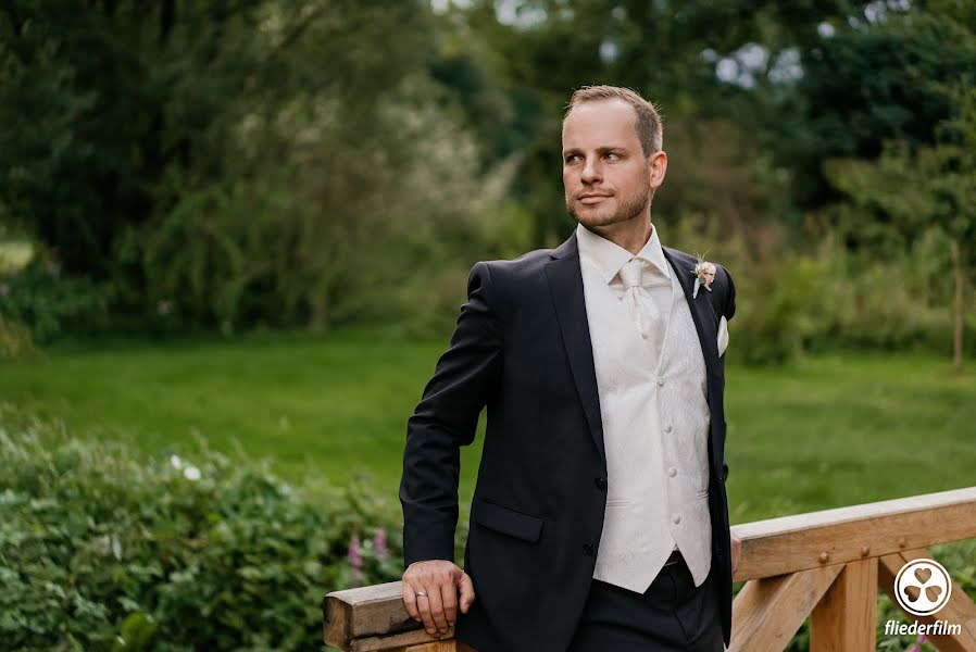 Wedding photographer Stefan Gellert (fliederfilm). Photo of 11 January 2022