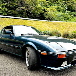 サバンナRX-7 SA22C