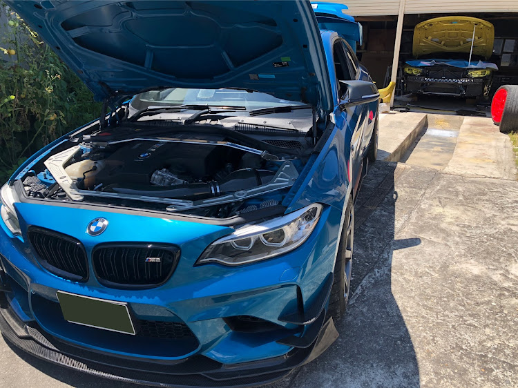 M4 クーペのグリルマイナーチェンジ完成・明日のツーリング楽しみましょう・人里離れたマイナスイオンを浴びながら・ドライブツーリングに関するカスタム事例の投稿画像1枚目
