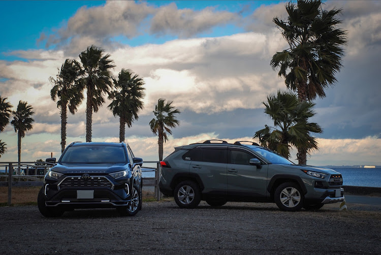 RAV4の今年もよろしくお願いします・2022年初投稿・マリーナ河芸・いなばポートラインに関するカスタム事例の投稿画像2枚目