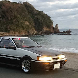 カローラレビン AE86