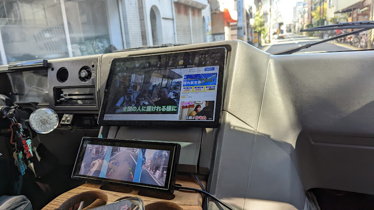 あとづけ屋さんが投稿したキャデラックCTS-Vに関するカスタム事例の投稿画像1枚目