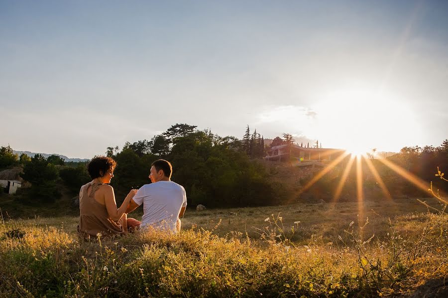 Fotógrafo de casamento Aleksey Galutva (galex2010). Foto de 19 de agosto 2015