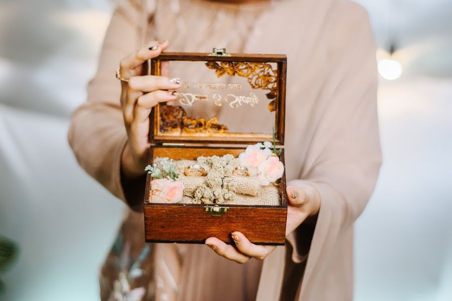 結婚式の写真家Sambaa Nurjuli Setiaji (sambanurjuli)。2020 6月21日の写真