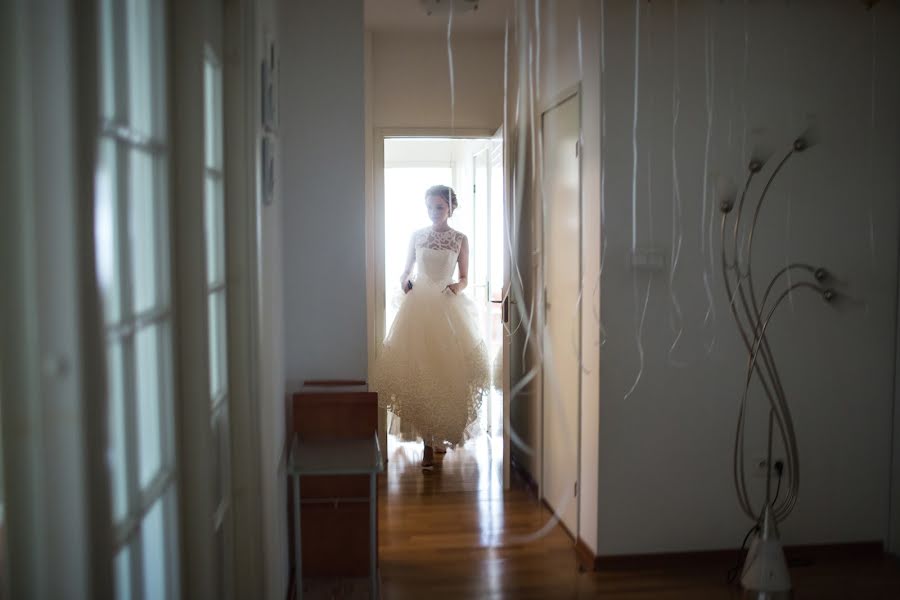 Fotógrafo de casamento Lena Astafeva (tigrdi). Foto de 29 de janeiro 2015