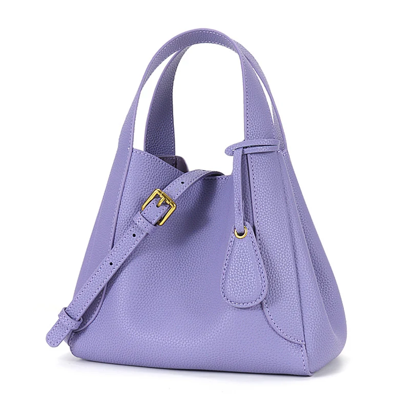 Sac de Luxe en Cuir Souple et Polyvalent avec un Style Unique. Le sac idéal pour un look élégant et intemporel, en toutes circonstances.
