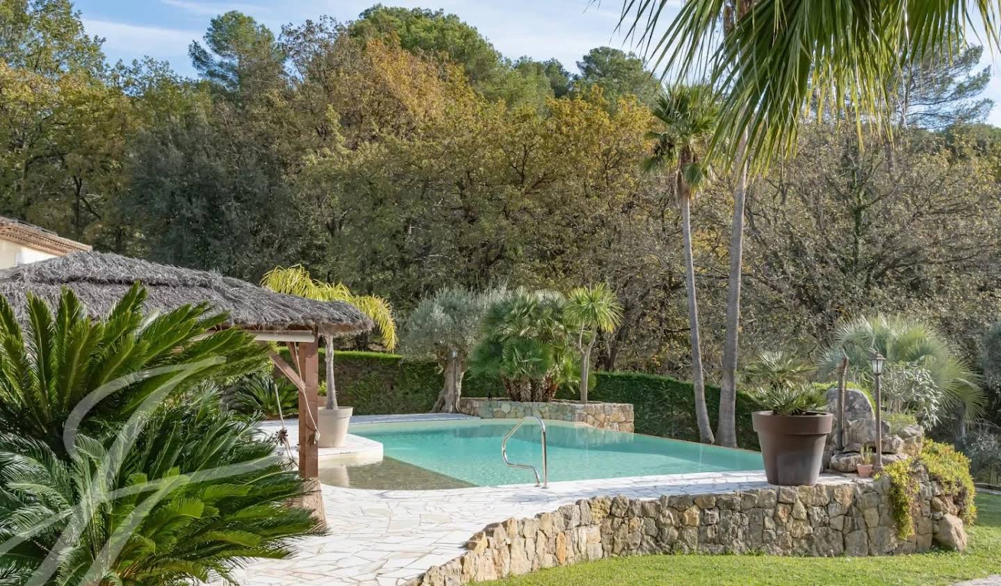 Villa with pool Mougins