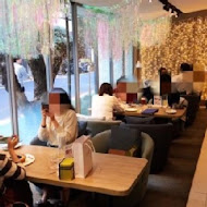 Petit Doux．微兜Café Bistro(光復店)