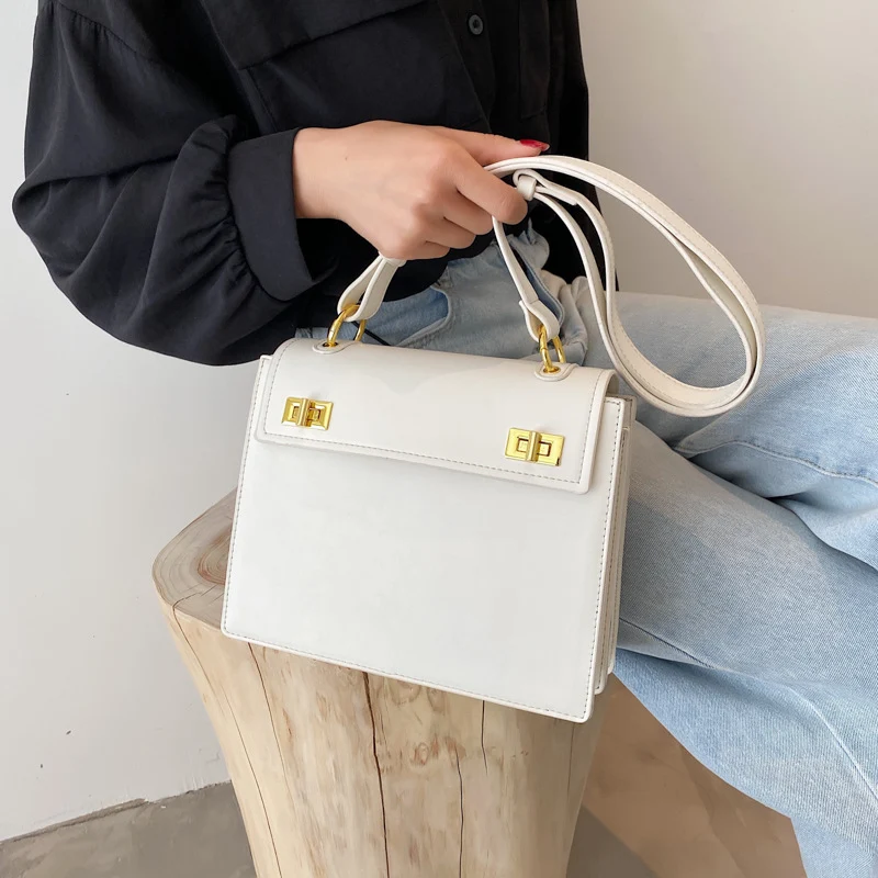 Dubbele slot commuter tas. Bescherm je spullen tijdens je dagelijkse reizen. Veilig, comfortabel en ideaal voor forenzen.