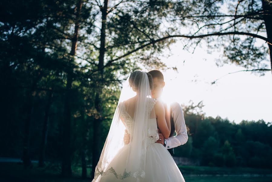 Fotógrafo de bodas Yuliya Kagan (yuliyafoto93030). Foto del 30 de noviembre 2018