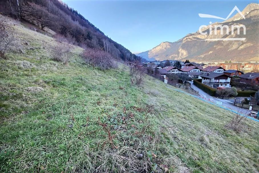 Vente terrain à batir  906 m² à Sallanches (74700), 212 000 €