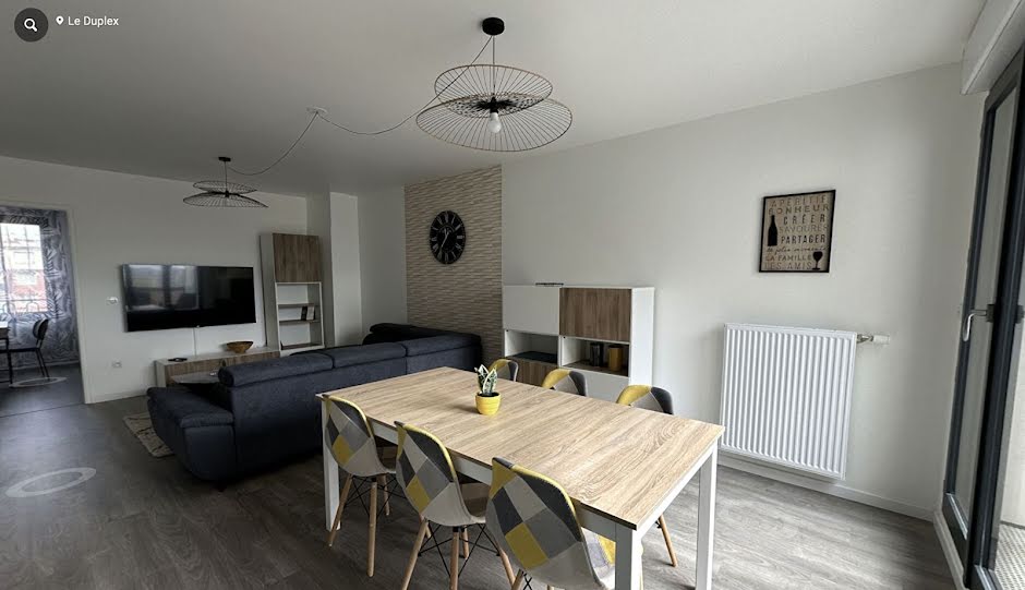 Location  appartement 6 pièces 100 m² à Clamart (92140), 3 100 €