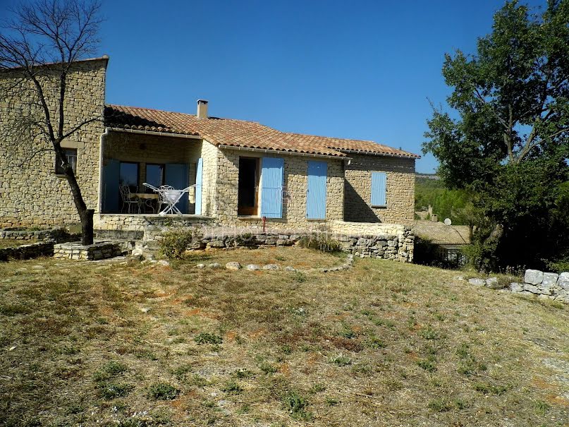 Vente viager 6 pièces 135 m² à Gordes (84220), 350 000 €