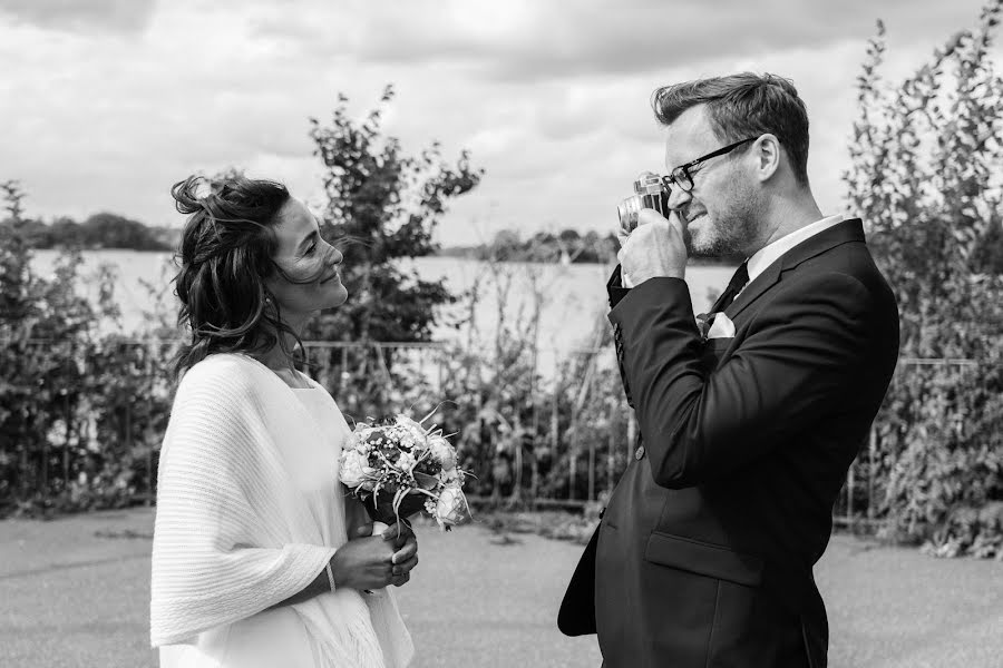 Bryllupsfotograf Sascha Moll (theweddingstory). Bilde av 17 november 2020