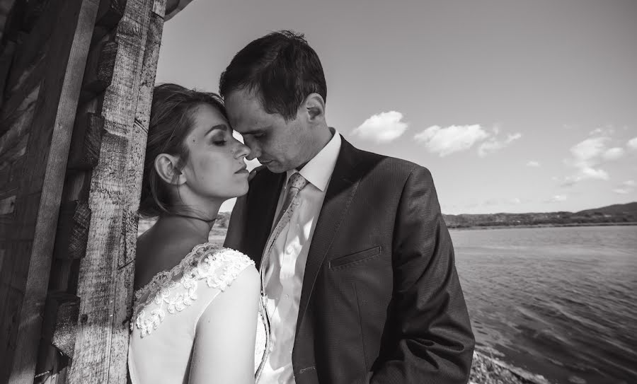 Fotógrafo de casamento Evgeniy Tyuftin (johnivanych). Foto de 24 de fevereiro 2018