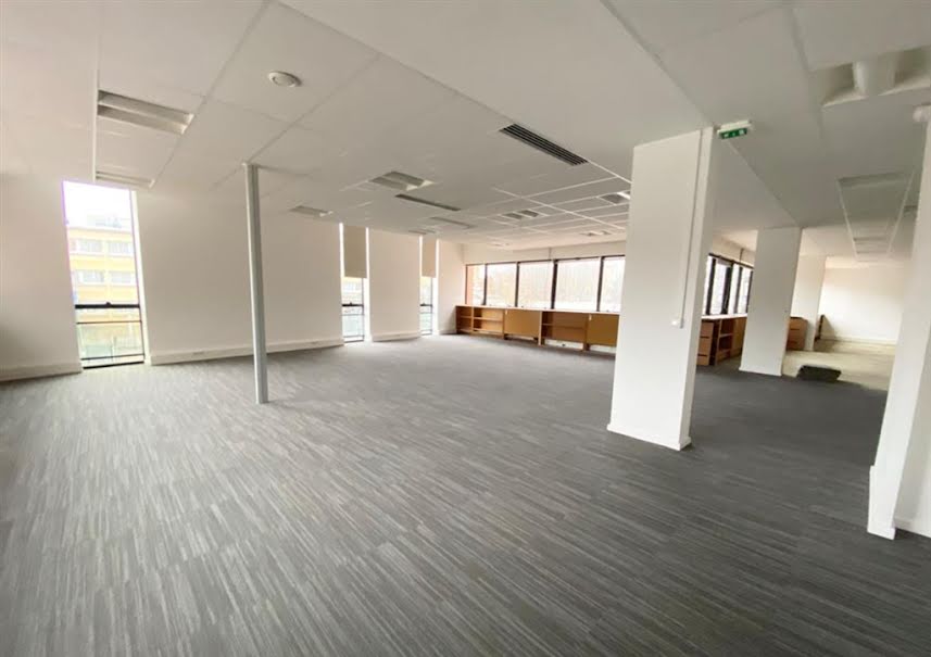 Vente locaux professionnels  270 m² à Ivry-sur-Seine (94200), 783 000 €