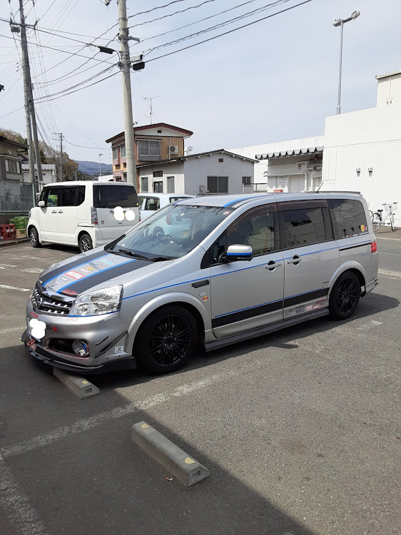 ラフェスタの知名度…・過剰装飾・ノーマルがいい…とはっ💢💢💨に関するカスタム事例の投稿画像1枚目