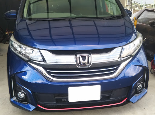 フリード Gb5の赤ラインテープでイメチェン 愛車紹介 マイカーコラボ マイピックアップに関するカスタム メンテナンスの投稿画像 車 のカスタム情報はcartune
