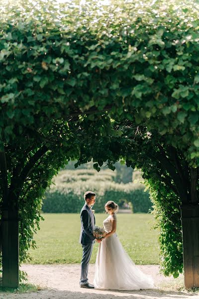 Fotógrafo de casamento Yaroslav Bulatov (i4ig0). Foto de 22 de outubro 2017