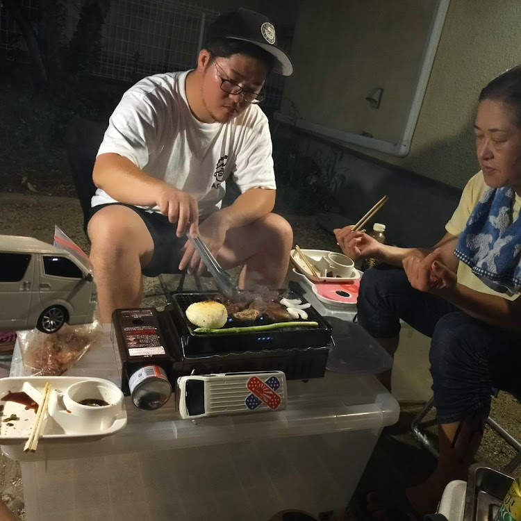 ハイエースバンの謝謝会・女子部・ウナちゃん釣り🎣・トオルちゃん・ワパパ汁に関するカスタム事例の投稿画像12枚目