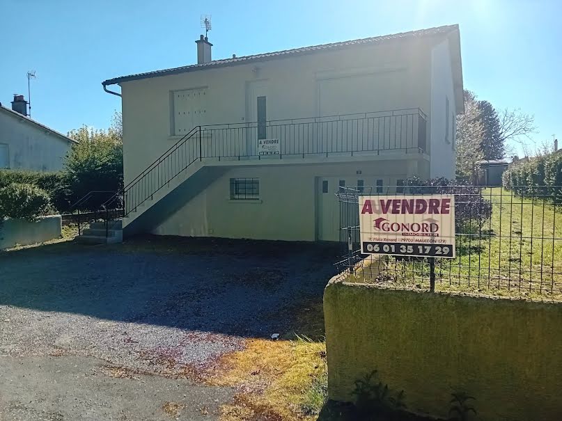 Vente maison 5 pièces 88 m² à Saint-Mesmin (85700), 148 400 €