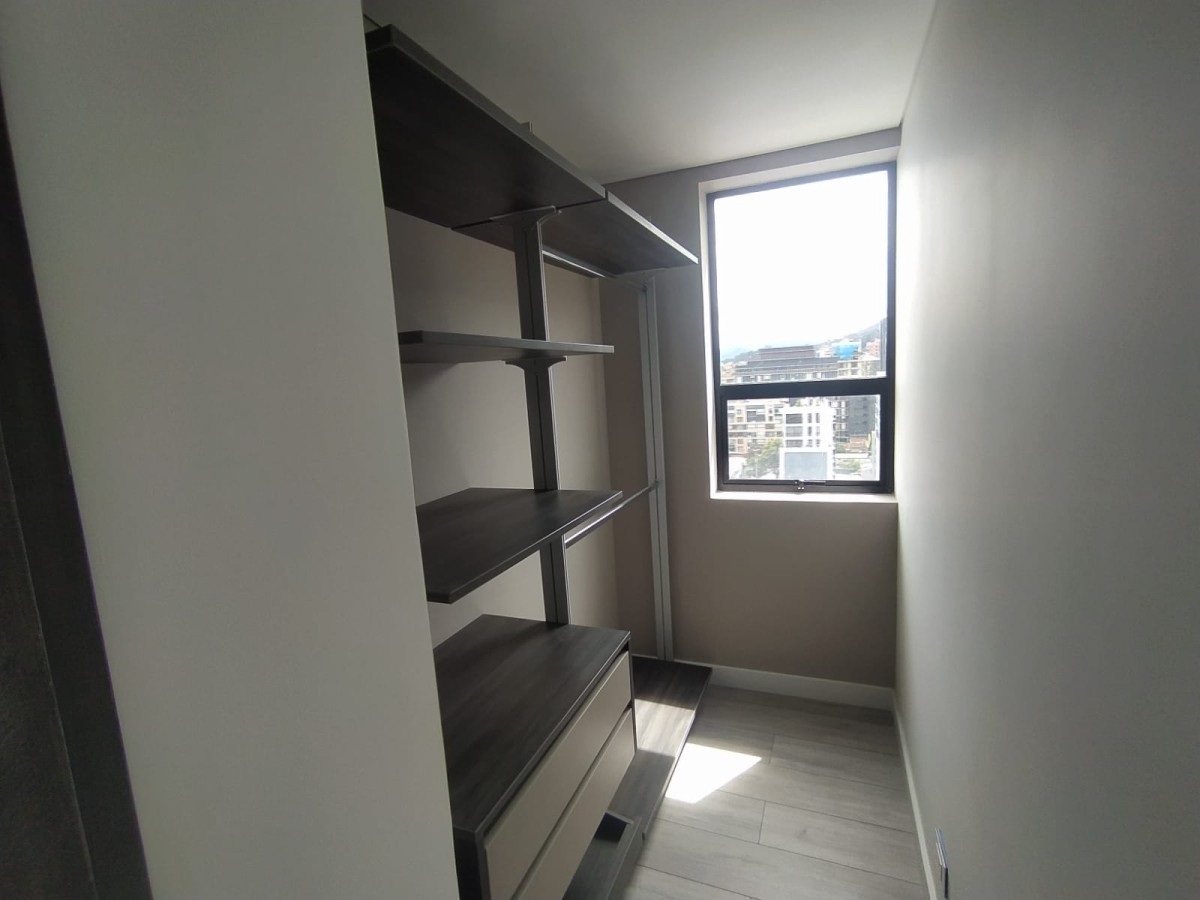 Apartamento En Venta - Santa Barbara Alta, Bogota