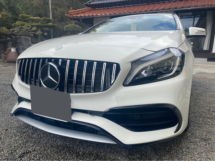 Aクラス ハッチバックの今年最後の洗車・洗車・メルセデスベンツ・W176・A180スポーツに関するカスタム事例の投稿画像1枚目