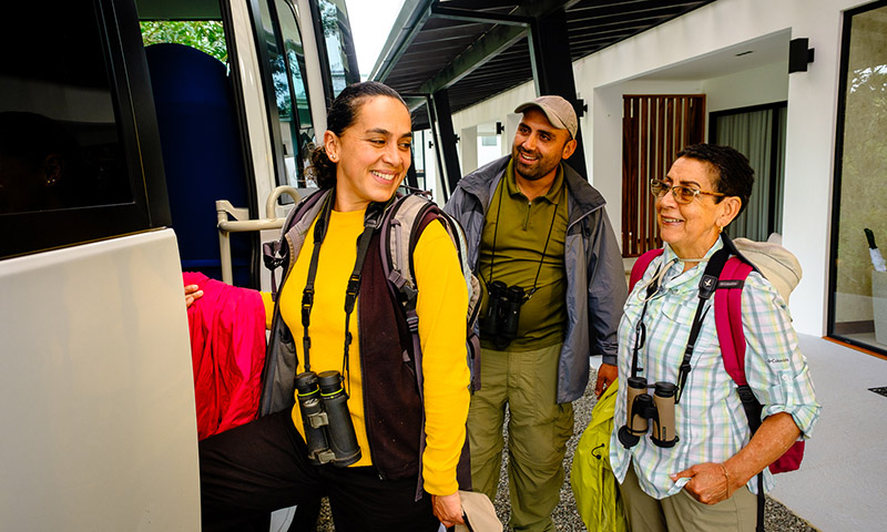 Turistas en Monteverde Costa Rica